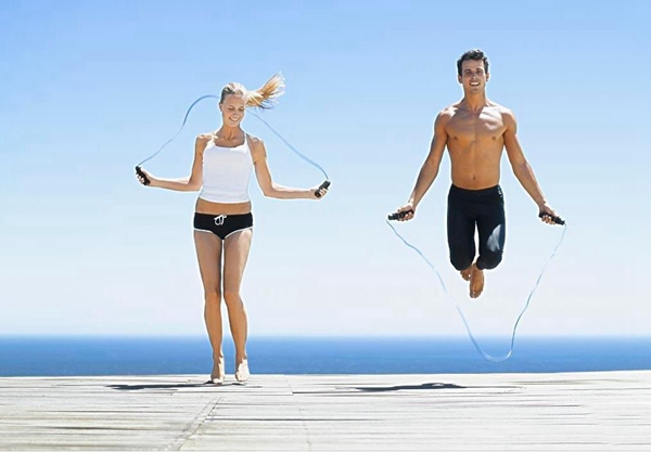 跳绳减肥：简单有效的塑造身材运动方式