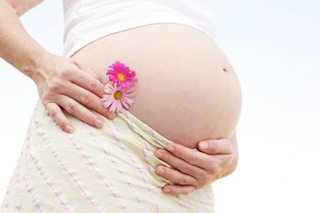 孕晚期出现这些“不良”反应?其实可能不用担心