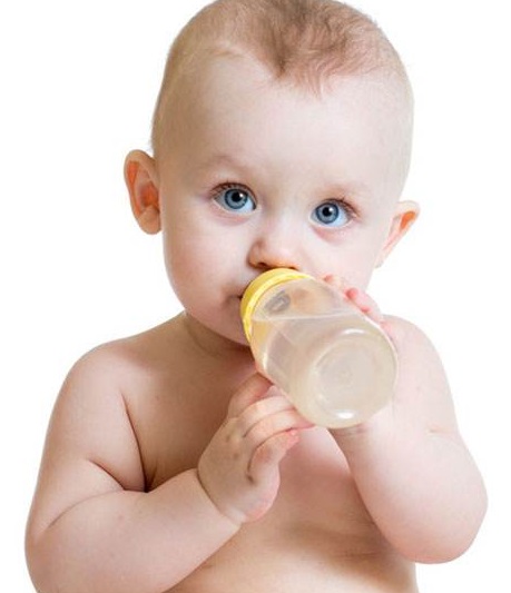 伊能静不让宝宝喝矿泉水？怎么喝水更健康