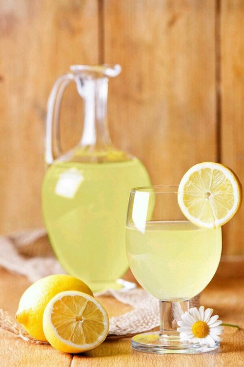 柠檬水挺好喝的，但是你知道它还有这种功效吗