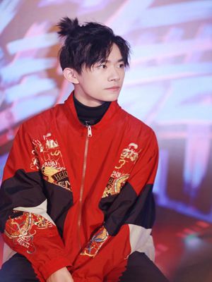 《这就是街舞》：易烊千玺一个暖心的大哥哥