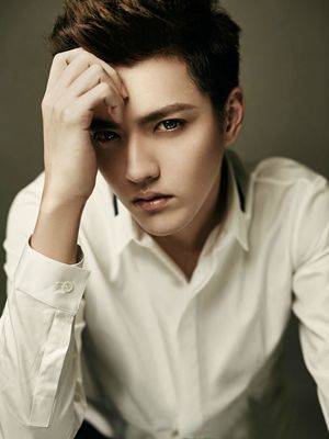 吴亦凡最新单曲《Lilke That》全球上线，再度登顶美国iTunes榜首