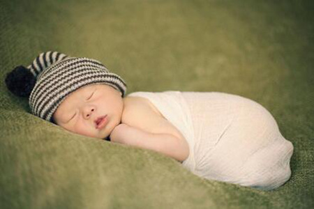 寶寶睡覺易驚醒？新手寶媽可以這樣做讓寶寶睡得更安穩