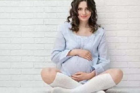 在孕妈怀孕期间到底是该穿怎样的内裤呢?