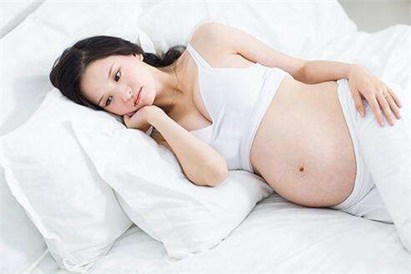 孕婦胃痛怎麼辦，放鬆腹部暖暖胃
