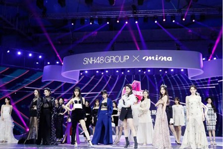 時尚奧斯卡來襲，SNH48盛裝出場，美輪美奐的現場圖在這