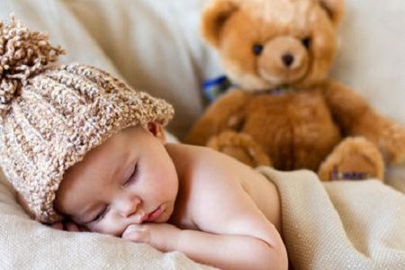 解决孩子入睡问题，暴力可不行，这点能帮你