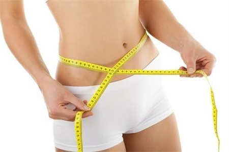 腹部減肥最有效的方式，讓女性的小肚腩消失