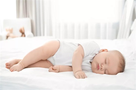 3歲寶寶不午睡怎麼辦？家長記住不要強製寶寶睡覺