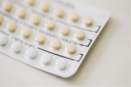 避孕药什么时候吃有效？女性长期服用避孕药需要注意的四点
