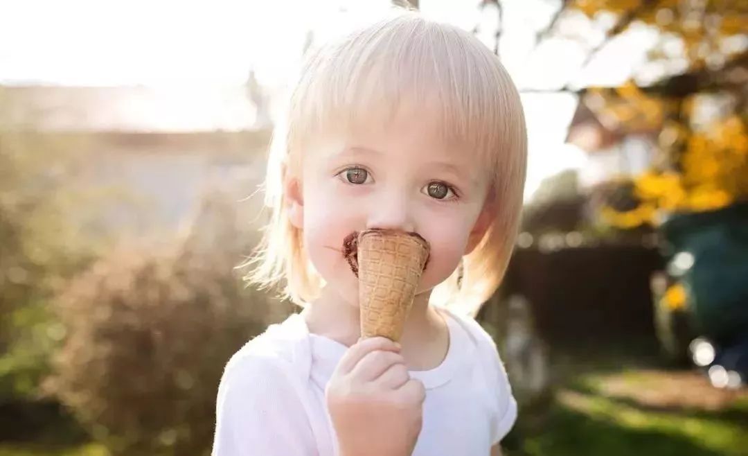 教育宝宝的五个难题，这五个处理要点，告诉妈妈们怎么应对