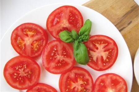 爱吃西红柿的人有这些好处！女性朋友们了解下