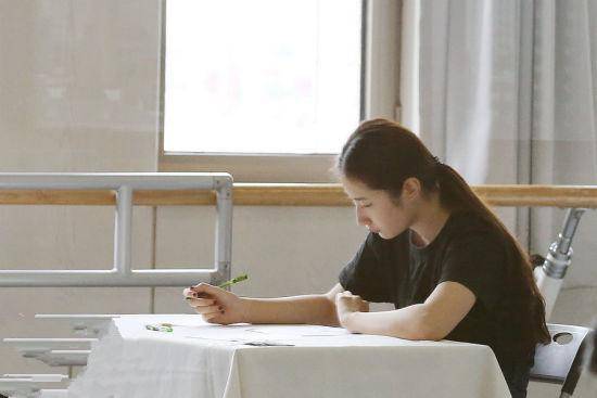 四六级考试已成鸡肋 早已沦为学生的“刷分”游戏