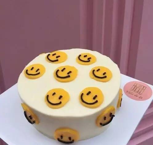 这个生日为自己挑选一款高颜值的少女系蛋糕吧