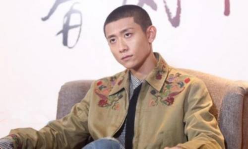 张一山否认退出娱乐圈传闻:只是生病,暂时死不了