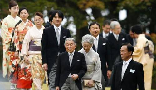日本天皇长孙女真子公主与平民正式订婚 婚后将贬为平民身份