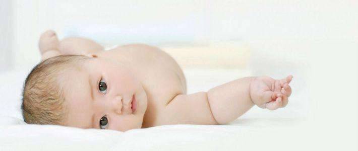 新生儿出现吐奶是什么原因