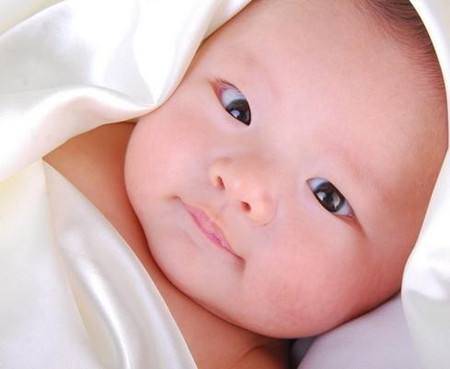 新生儿出现鼻塞是因为感冒吗?