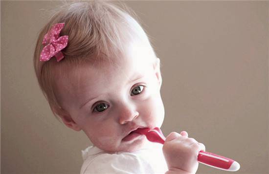 如何预防宝宝蛀牙 要多注意这些