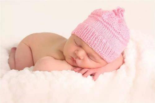 如何避免新生兒睡眠時間過短?