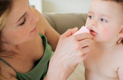 如何判断新生儿感冒 这些方法很重要