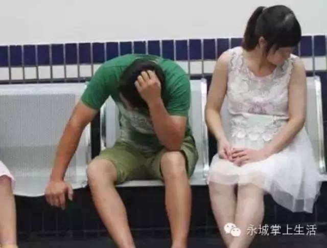 男子强迫女友卖淫