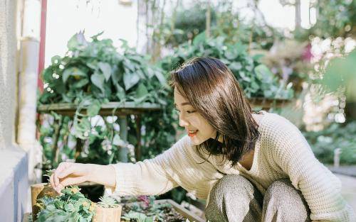 女学生裸贷照片泄露 负债26万后悔都来不及