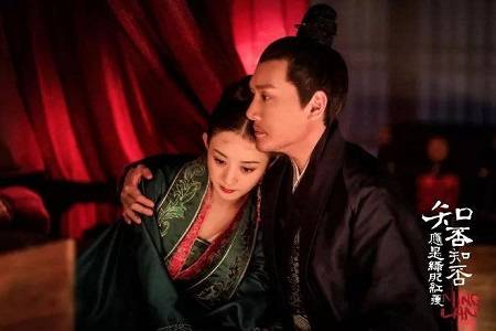 冯绍峰穿赵丽颖外套录节目,戏里戏外都是各种甜