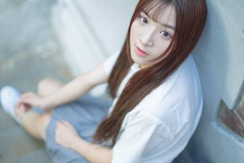 已婚女子与邻居调情被发现  邻居妻子其索要钱财