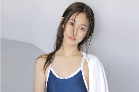 民警带女友钓色魔