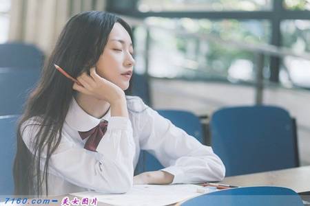女孩遭偶像多次强暴