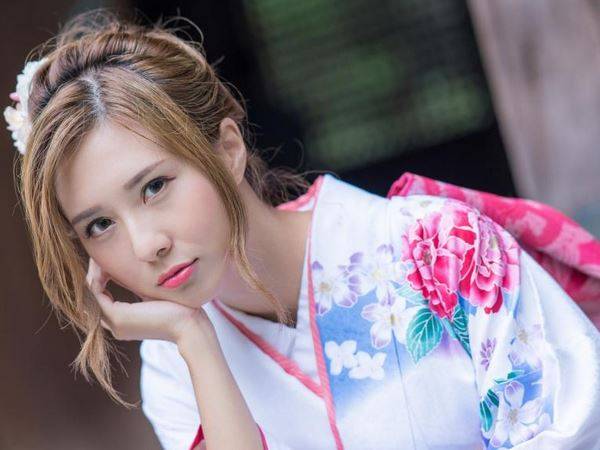 女子怀孕5月被逼卖淫