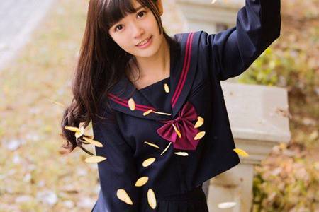 男子接连猥亵女子