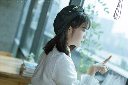 女子当街强暴男子