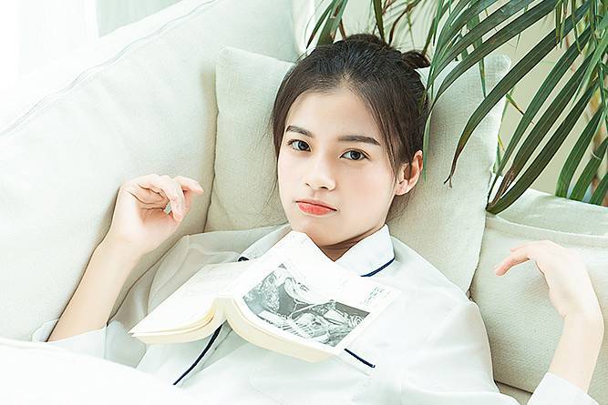 女子被性侵上千小时