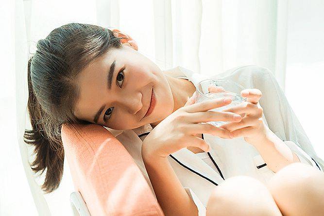 女子被性侵上千小时