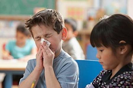 咳嗽怎么治最有效？孩子咳嗽不可大意为肺结核的早期症状