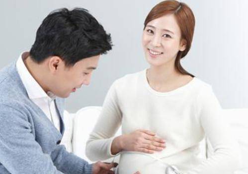 孕早期症状有什么明显表现 早孕试纸测试的出来吗？