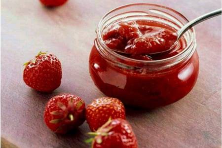 家庭自製草莓醬的做法，正確比例保存草莓酸甜口感