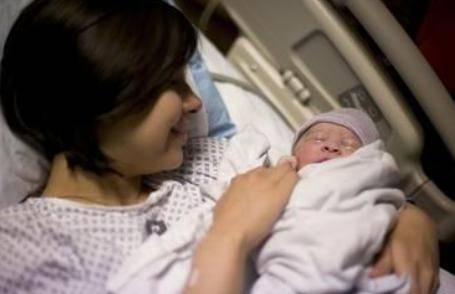 产妇为什么分娩时会大小便失禁 产房里如何避免大小便失禁？