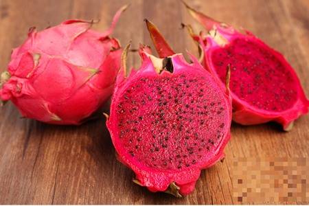 火龙果的六大功效与作用，女性减肥排毒的美容水果