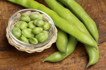 蚕豆的五大功效与作用，抗癌健脾食用有禁忌不能多吃