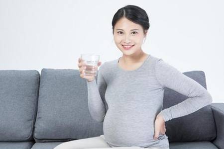 懷孕幾月有胎動是什么感覺  這2個特點暗示娃很健康