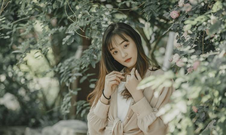 少妇白洁偷情被勒索