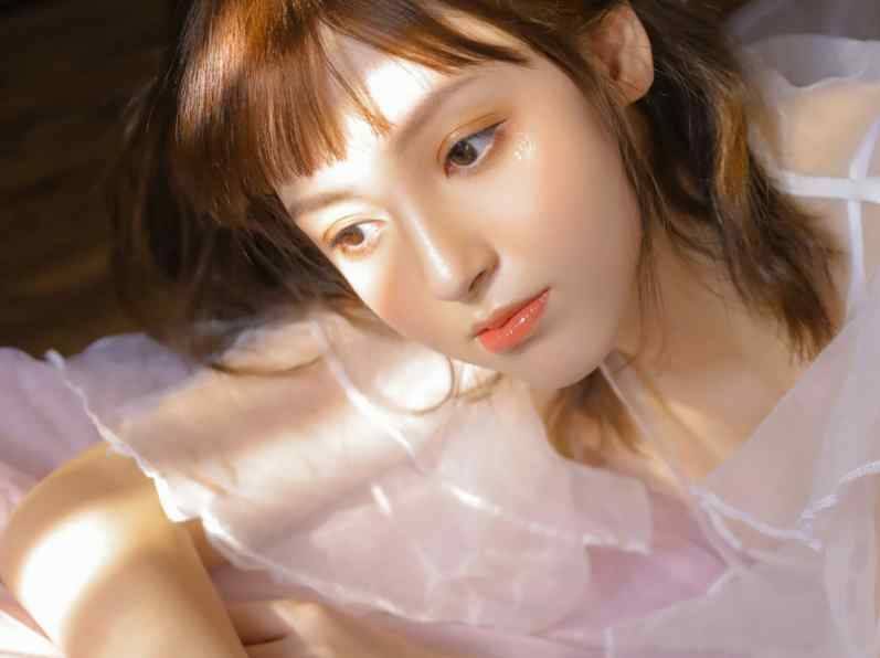 欧美人体艺术写真