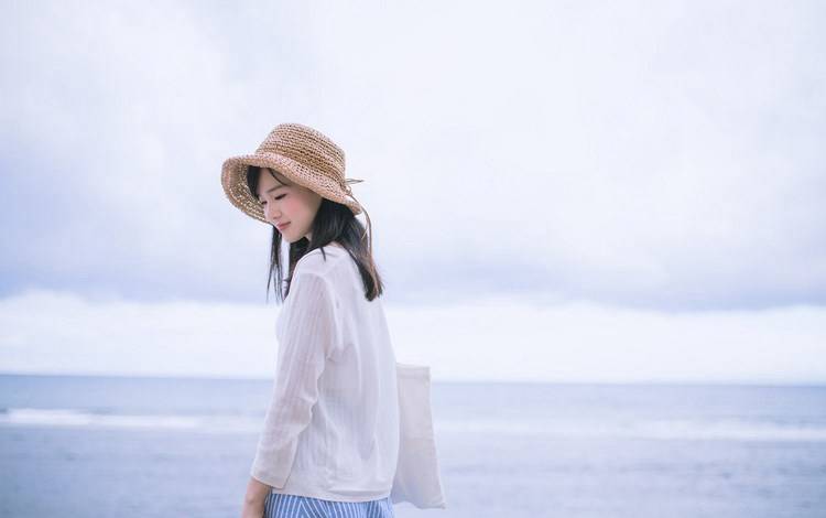 女大学生睡789个人