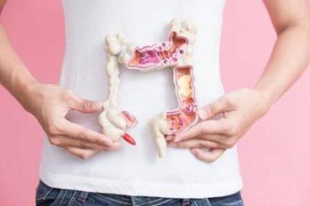 肚臍周圍疼是怎麼回事 女性肚臍周圍疼痛怎麼辦