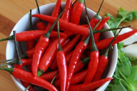 辣椒功效与作用营养价值，这五个辣椒的功效对人的好处