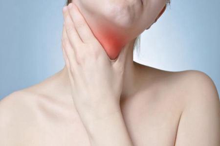喉咙痛有黄痰带血丝怎么回事 切记可能是这3种病
