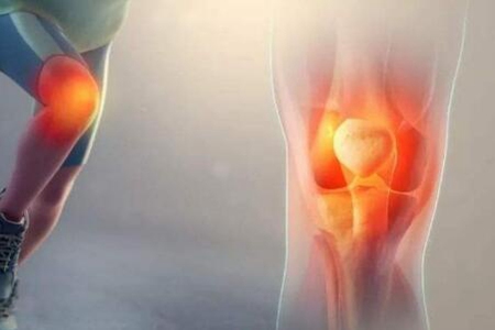 膝蓋彎曲時疼痛是什么原因？（這五個原因病情嚴重要置換膝關節）